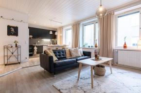 Cozy & Modern Downtown Studio - 